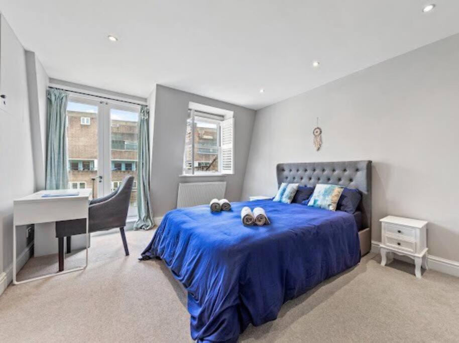 Villa Mews House West Ken à Londres Extérieur photo